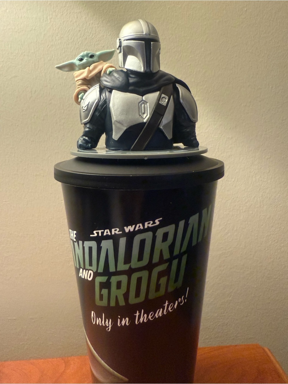 The Mandalorian Grogu Popcorn Bucket &  44oz Cup & Topper Both NWT! in Hand! - Picture 12 of 14